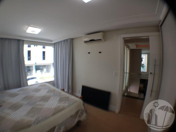 Imagem Casa com 3 Quartos à Venda, 300 m² em Nações - Balneário Camboriú Imagem Casa com 3 Quartos à Venda, 300 m² em Nações - Balneário Camboriú