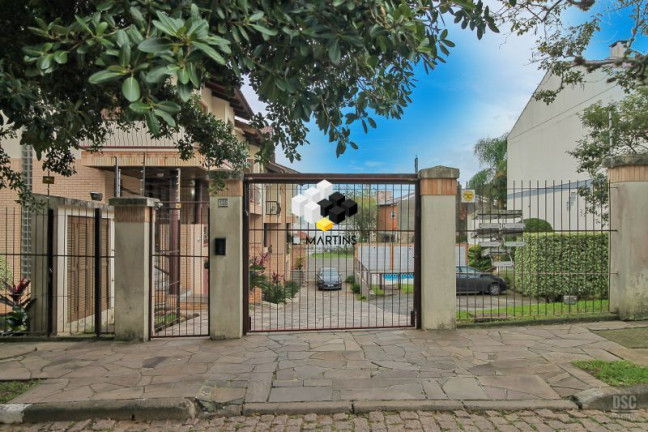 Imagem Casa com 3 Quartos à Venda, 183 m² em Ipanema - Porto Alegre