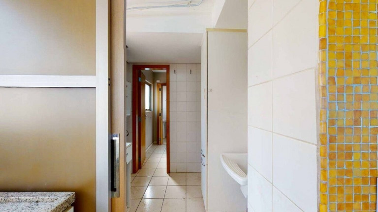 Imagem Imóvel com 3 Quartos à Venda, 125 m² em Jardim América - São Paulo Imagem Imóvel com 3 Quartos à Venda, 125 m² em Jardim América - São Paulo