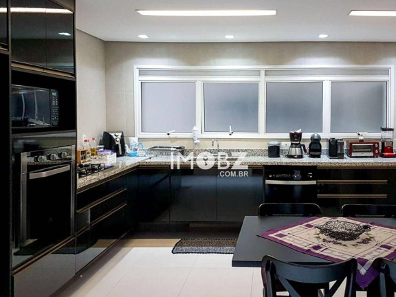 Imagem Imóvel com 4 Quartos à Venda, 238 m² em Vila Suzana - São Paulo Imagem Imóvel com 4 Quartos à Venda, 238 m² em Vila Suzana - São Paulo