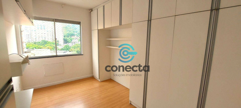 Apartamento com 2 Quartos à Venda, 70 m² em Santa Rosa - Niterói