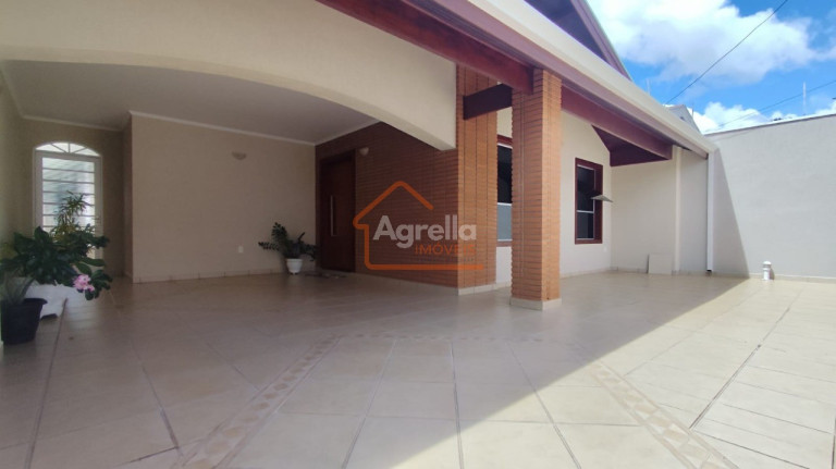 Casa com 3 Quartos à Venda, 200 m² em Jardim Longatto - Mogi Mirim