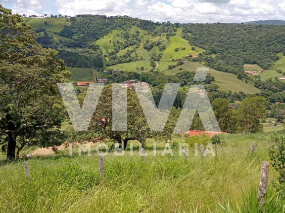 Terreno à Venda,  em Extrema - Extrema