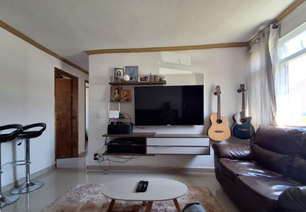 Imagem Apartamento com 3 Quartos à Venda, 50 m² em Capão Da Imbuia - Curitiba