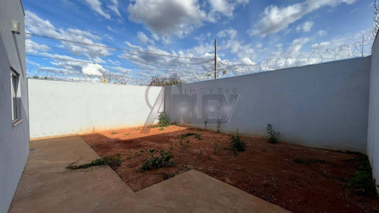 Imagem Casa com 3 Quartos à Venda, 260 m² em Jardim Primavera - Montes Claros Imagem Casa com 3 Quartos à Venda, 260 m² em Jardim Primavera - Montes Claros