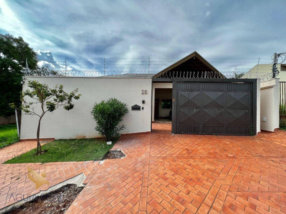 Casa com 3 Quartos à Venda, 245 m² em Carandá Bosque - Campo Grande