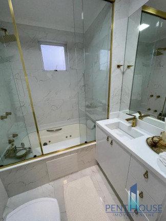 Imagem Apartamento com 3 Quartos à Venda, 225 m² em Centro - Balneário Camboriú