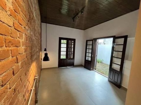 Imagem Casa com 2 Quartos à Venda, 301 m² em Jardim Paulista - São Paulo