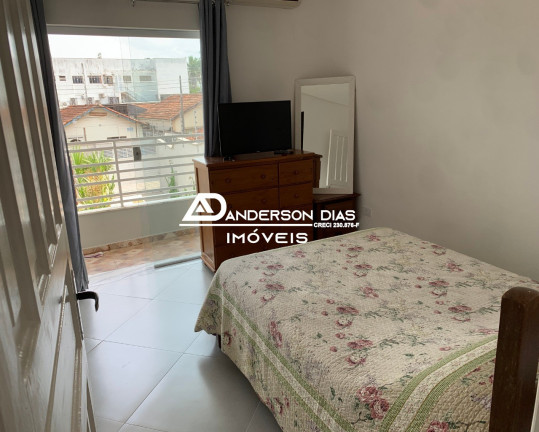 Imagem Casa com 3 Quartos à Venda, 180 m² em Centro - Caraguatatuba