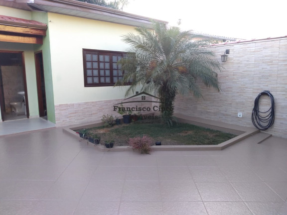 Imagem Casa com 3 Quartos à Venda, 240 m² em Residencial Cooperi - Guaratinguetá Imagem Casa com 3 Quartos à Venda, 240 m² em Residencial Cooperi - Guaratinguetá