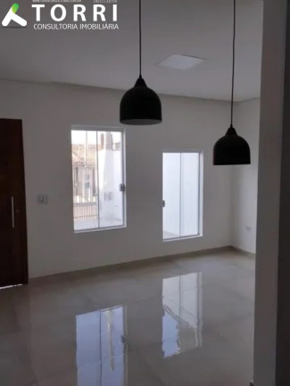 Imagem Casa com 2 Quartos à Venda, 70 m² em Jardim Gutierres - Sorocaba Imagem Casa com 2 Quartos à Venda, 70 m² em Jardim Gutierres - Sorocaba