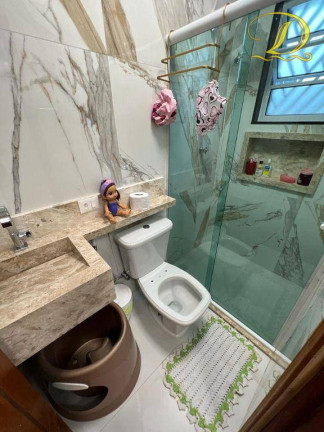 Imagem Sobrado com 4 Quartos à Venda, 220 m² em Canto Do Forte - Praia Grande Imagem Sobrado com 4 Quartos à Venda, 220 m² em Canto Do Forte - Praia Grande
