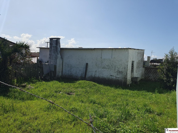 Terreno à Venda, 214 m² em Centro - Tapes