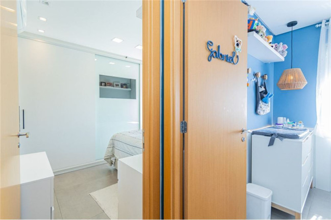 Imagem Apartamento com 2 Quartos à Venda, 56 m² em Menino Deus - Porto Alegre