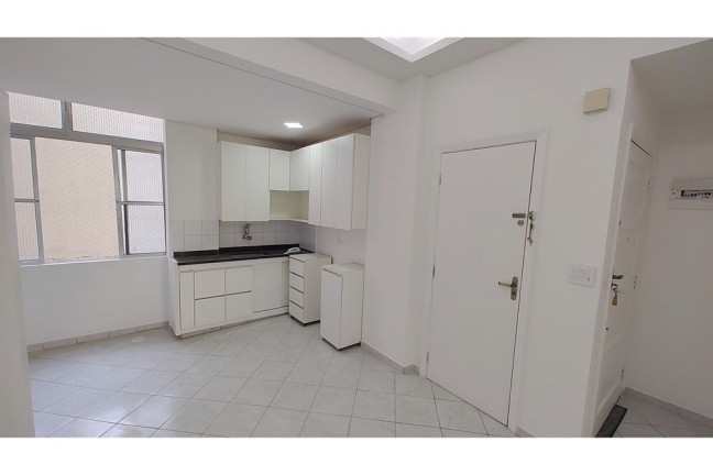 Apartamento com 2 Quartos à Venda, 75 m² em Bela Vista - São Paulo
