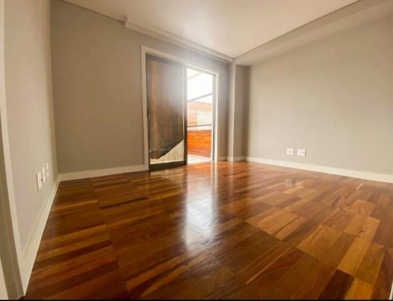 Imagem Imóvel com 4 Quartos à Venda, 210 m² em Agriões - Teresópolis Imagem Imóvel com 4 Quartos à Venda, 210 m² em Agriões - Teresópolis