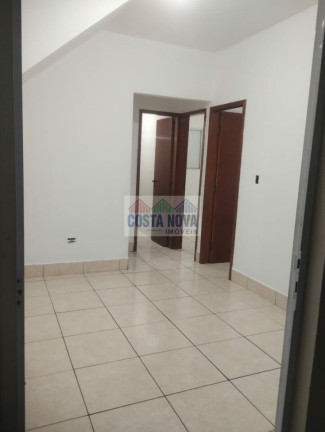 Casa com 2 Quartos à Venda, 60 m²