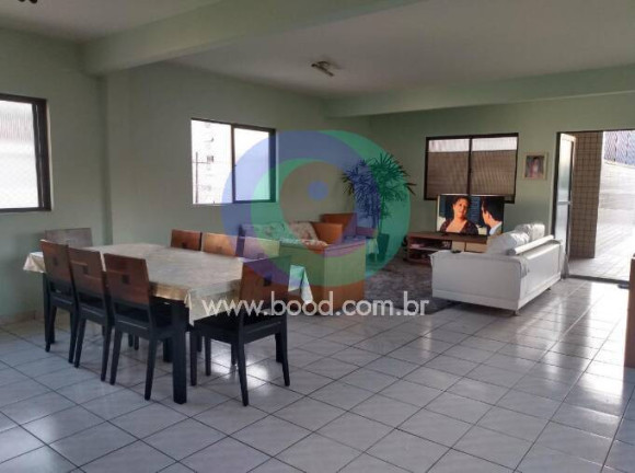 Imagem Casa com 5 Quartos à Venda, 330 m² em Embaré - Santos Imagem Casa com 5 Quartos à Venda, 330 m² em Embaré - Santos