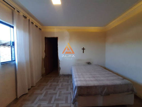 Imagem Casa com 3 Quartos à Venda, 77 m²