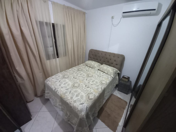 Imagem Imóvel com 7 Quartos à Venda, 170 m² em Ressacada - Garopaba Imagem Imóvel com 7 Quartos à Venda, 170 m² em Ressacada - Garopaba
