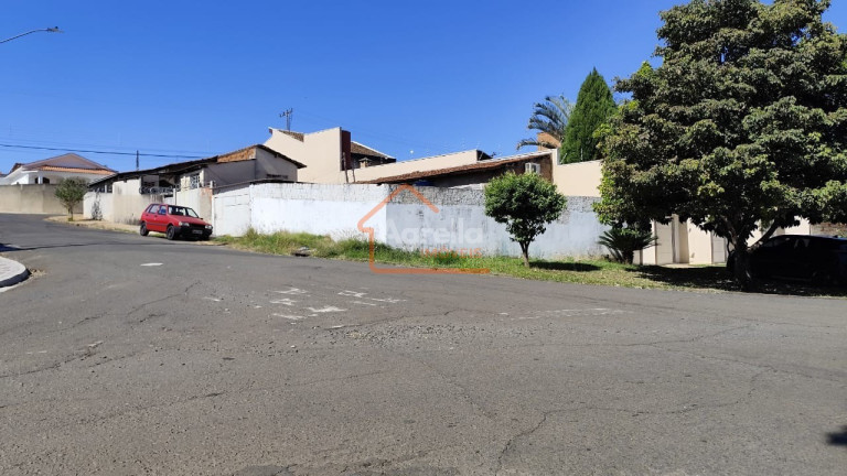 Imagem Casa com 1 Quarto à Venda, 396 m² em Jardim Centenário - Mogi Mirim