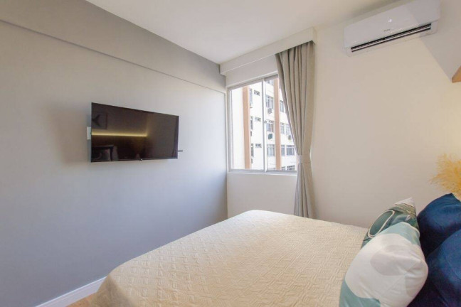 Imagem Apartamento com 2 Quartos à Venda, 50 m² em Centro - Florianópolis Imagem Apartamento com 2 Quartos à Venda, 50 m² em Centro - Florianópolis