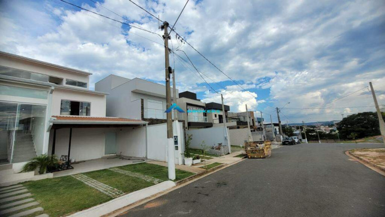 Imagem Casa com 3 Quartos à Venda, 130 m² em Vila Aparecida - Jundiaí