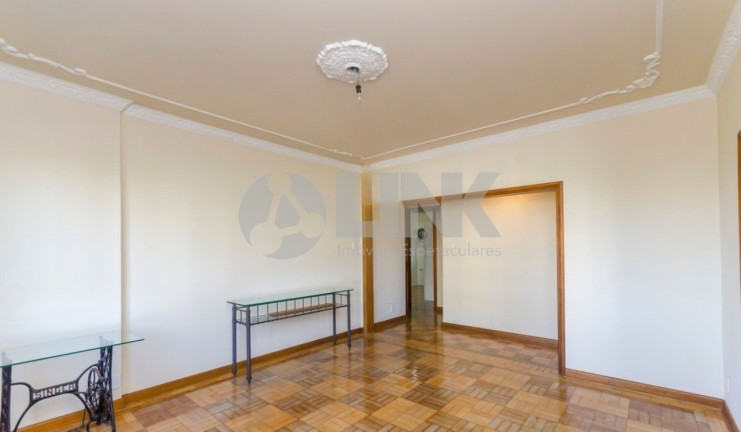 Imagem Apartamento com 3 Quartos à Venda, 134 m² em Independência - Porto Alegre Imagem Apartamento com 3 Quartos à Venda, 134 m² em Independência - Porto Alegre