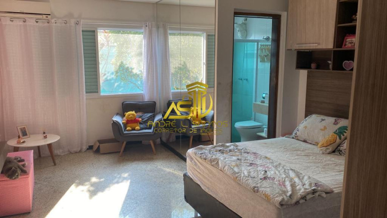 Imagem Casa com 3 Quartos à Venda, 350 m² em Canto Do Forte - Praia Grande Imagem Casa com 3 Quartos à Venda, 350 m² em Canto Do Forte - Praia Grande
