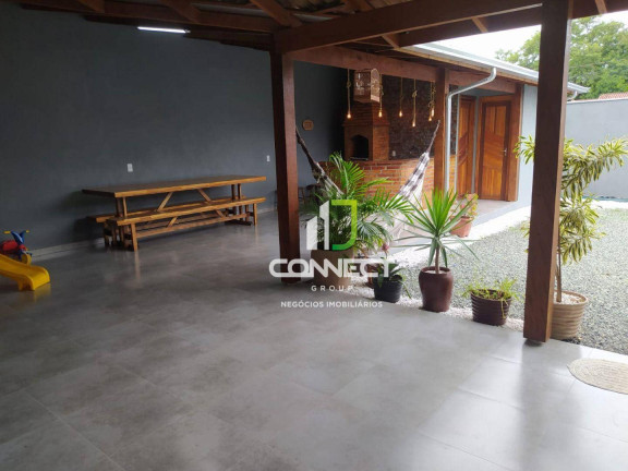 Imagem Casa com 2 Quartos à Venda, 180 m² em Espinheiros - Itajaí
