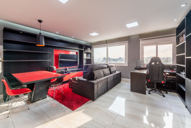 Imagem Apartamento com 2 Quartos à Venda, 75 m² em São Sebastião - Porto Alegre Imagem Apartamento com 2 Quartos à Venda, 75 m² em São Sebastião - Porto Alegre