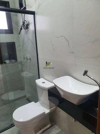 Imagem Casa de Condomínio com 3 Quartos à Venda, 159 m²