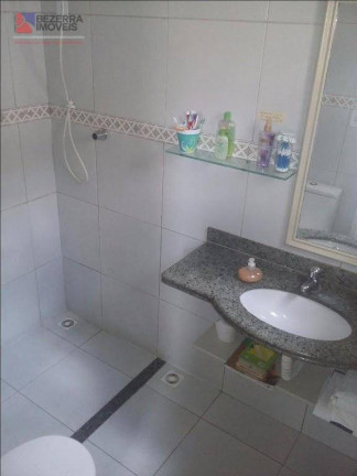 Imagem Casa com 3 Quartos à Venda, 190 m² em Nova Parnamirim - Parnamirim Imagem Casa com 3 Quartos à Venda, 190 m² em Nova Parnamirim - Parnamirim