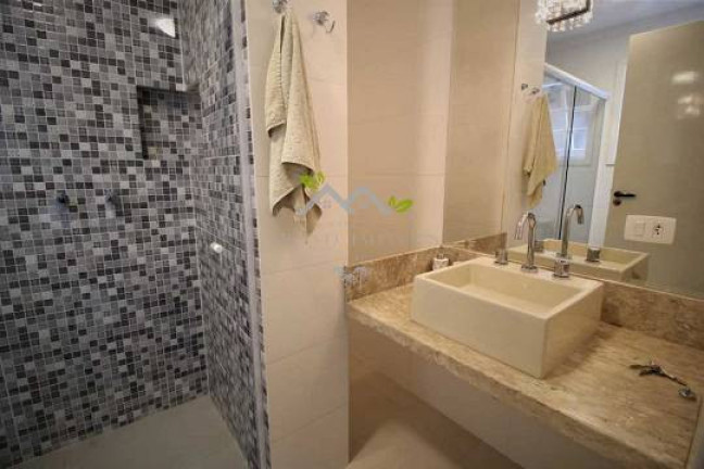 Imagem Casa com 3 Quartos à Venda, 270 m² em Vila Telma - Campos Do Jordão