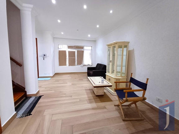 Imagem Casa com 4 Quartos à Venda, 150 m² em Jardim Da Gloria - São Paulo Imagem Casa com 4 Quartos à Venda, 150 m² em Jardim Da Gloria - São Paulo