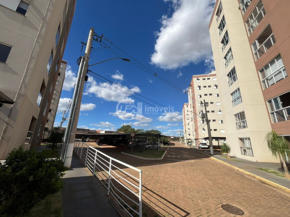 Imagem Imóvel com 2 Quartos à Venda, 63 m² em Tiradentes - Campo Grande