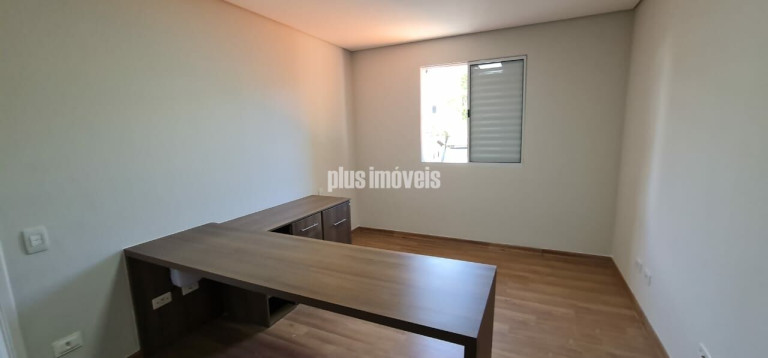 Imagem Casa com 4 Quartos à Venda, 270 m² em Jardim Prudência - São Paulo