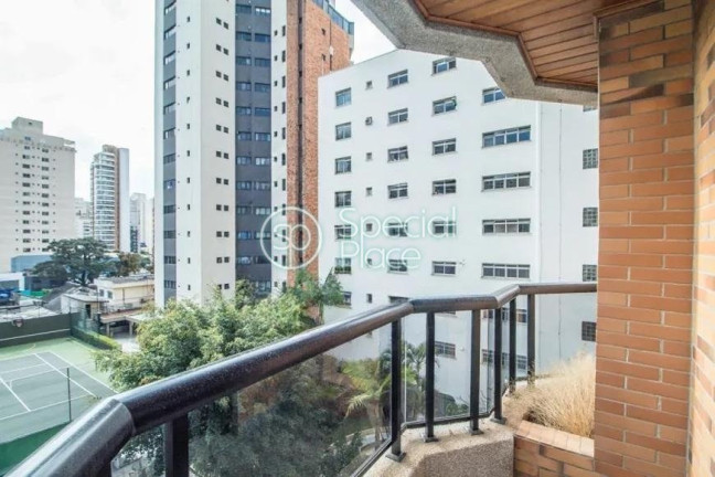 Imagem Apartamento com 4 Quartos à Venda, 230 m² em Moema Pássaros - São Paulo