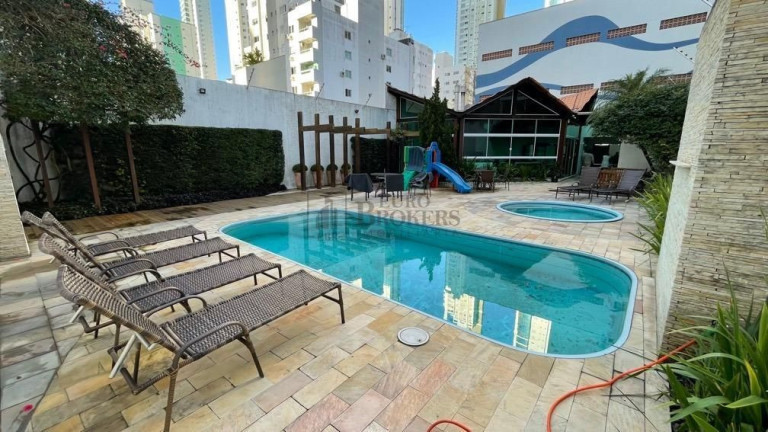 Apartamento com 3 Quartos à Venda, 134 m² em Centro - Balneário Camboriú