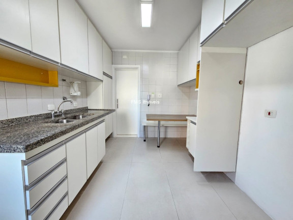 Imagem Imóvel com 3 Quartos para Alugar, 161 m² em Moema - São Paulo