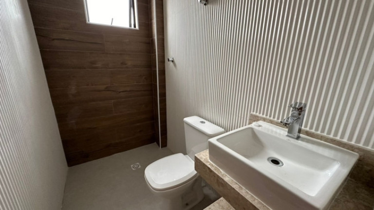Imagem Casa com 3 Quartos à Venda, 140 m² em Vila Belmiro - Santos Imagem Casa com 3 Quartos à Venda, 140 m² em Vila Belmiro - Santos