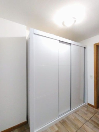 Imagem Imóvel com 3 Quartos à Venda, 130 m² em Várzea - Teresópolis Imagem Imóvel com 3 Quartos à Venda, 130 m² em Várzea - Teresópolis