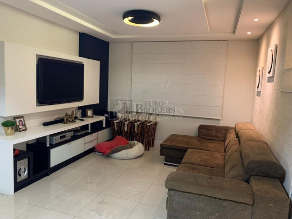 Imagem Cobertura com 4 Quartos à Venda, 237 m² em Centro - Balneário Camboriú