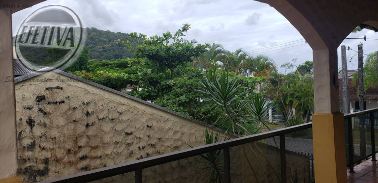 Imagem Casa com 5 Quartos à Venda, 420 m² em Centro - Guaratuba Imagem Casa com 5 Quartos à Venda, 420 m² em Centro - Guaratuba