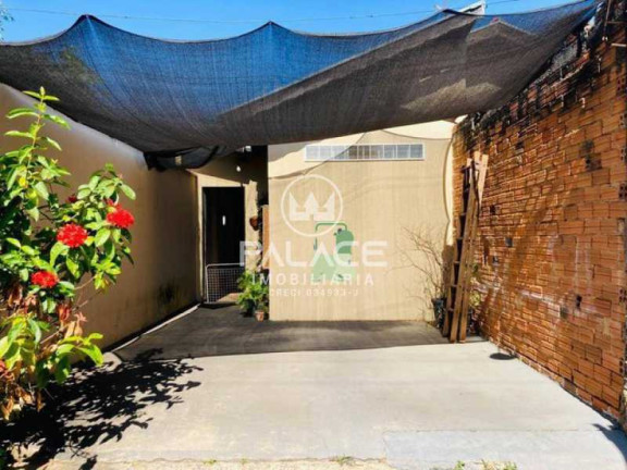 Imagem Imóvel com 2 Quartos à Venda, 152 m² em Dois Córregos - Piracicaba Imagem Imóvel com 2 Quartos à Venda, 152 m² em Dois Córregos - Piracicaba