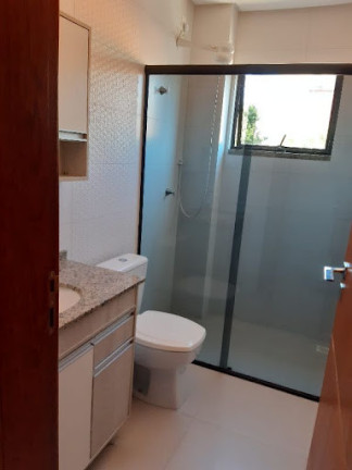 Imagem Apartamento com 3 Quartos para Temporada, 1 m² em Bombas - Bombinhas Imagem Apartamento com 3 Quartos para Temporada, 1 m² em Bombas - Bombinhas