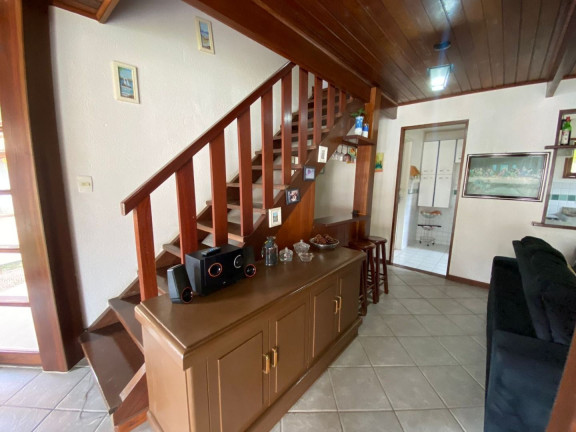 Imagem Casa com 4 Quartos à Venda, 160 m² em Albuquerque - Teresópolis Imagem Casa com 4 Quartos à Venda, 160 m² em Albuquerque - Teresópolis