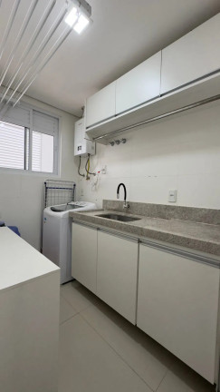 Imagem Apartamento com 3 Quartos à Venda, 132 m² em Centro - Balneário Camboriú Imagem Apartamento com 3 Quartos à Venda, 132 m² em Centro - Balneário Camboriú