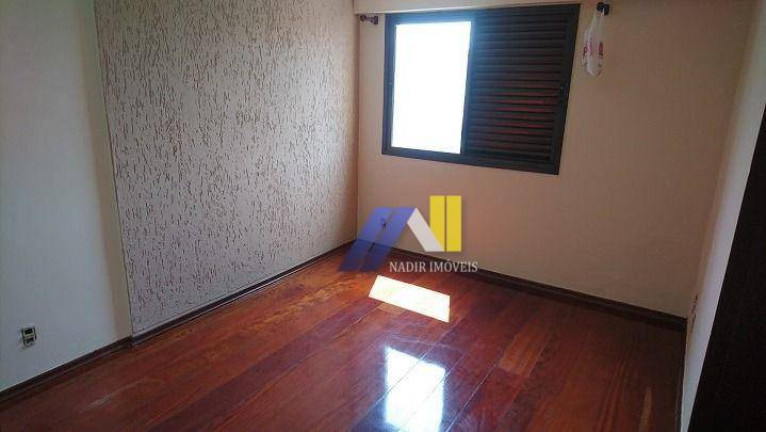Imagem Apartamento com 3 Quartos à Venda, 131 m² em Centro - Pouso Alegre Imagem Apartamento com 3 Quartos à Venda, 131 m² em Centro - Pouso Alegre