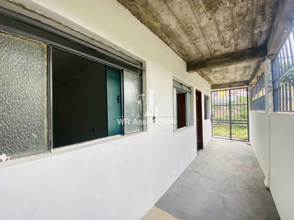 Imagem Casa com 2 Quartos à Venda, 67 m² Imagem Casa com 2 Quartos à Venda, 67 m²